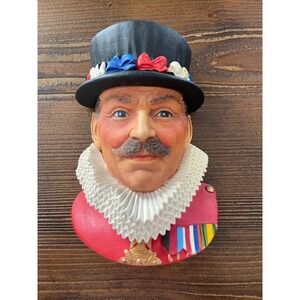 Vintage Legend Chalkware Character Head "The Beefeater" 1982 Made in England
